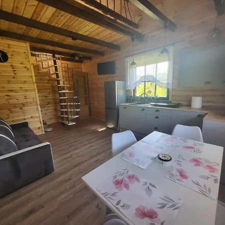 Holiday home Domek W Lipach Stara Kiszewa